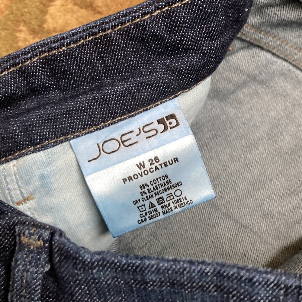 Joe’s Jeans Provocateur Style Dark Wash Boot Cut - Picture 4 of 9